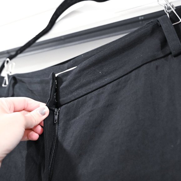 Diane Von Furstenberg Size 10 Wide Leg Black Pants | SIze 10 - Picture 4 of 9